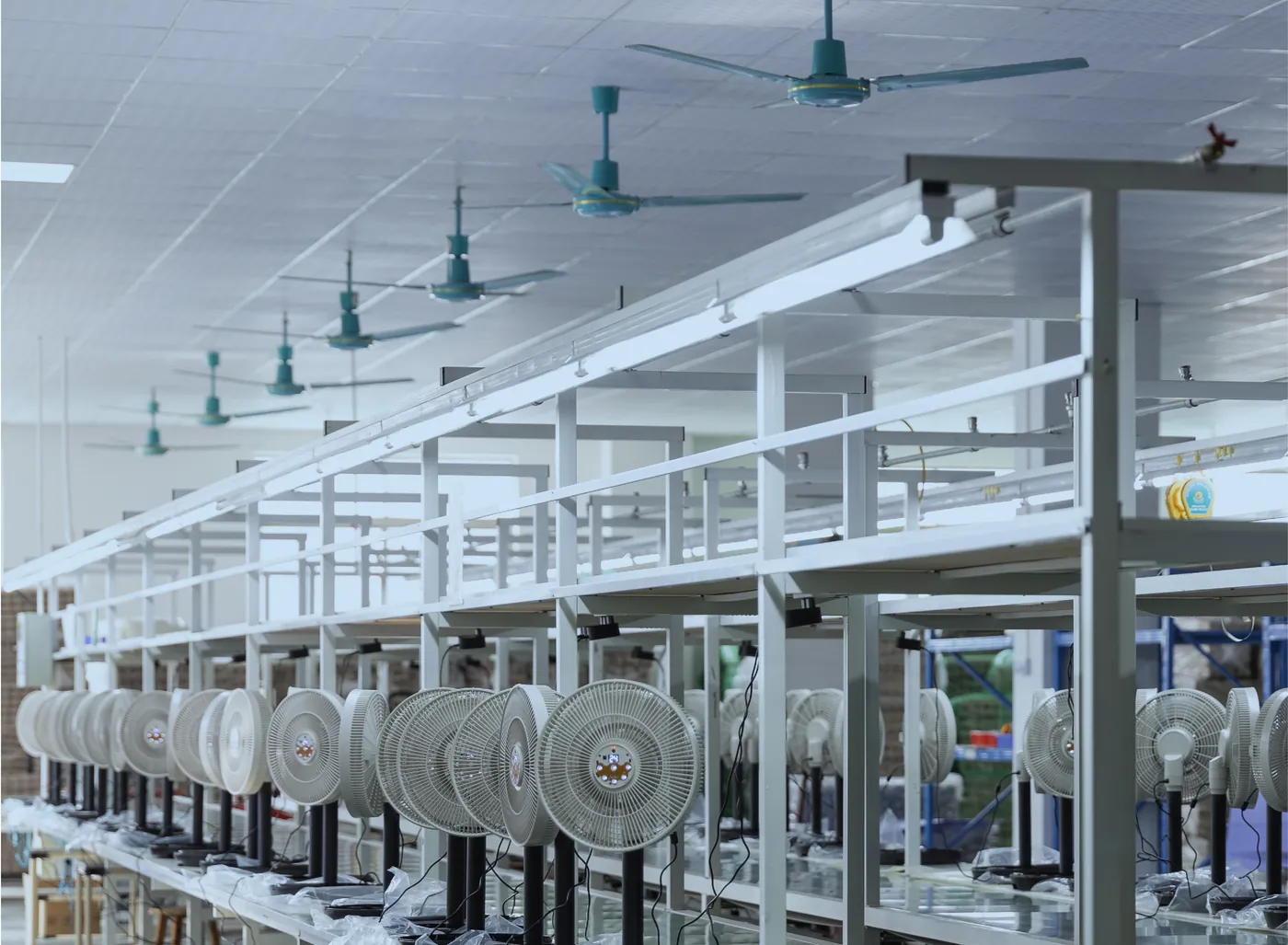 SIMTIFUL fan assembly production line and warehouse